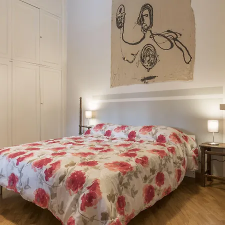 Trastevere & Ponte Sisto Cozy Flat روما