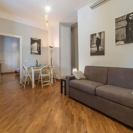 Trastevere & Ponte Sisto Cozy Flat Rome