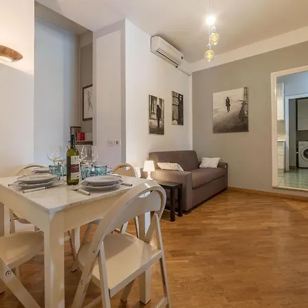 Trastevere & Ponte Sisto Cozy Flat